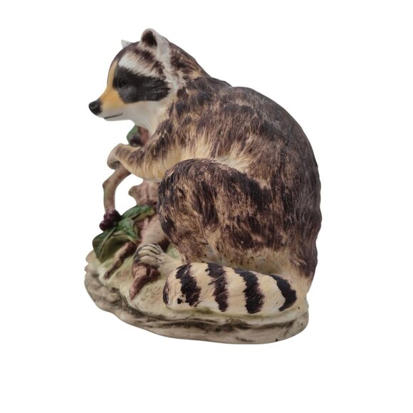 Lefton China Raccoon Figurine Porcelain Wildlife Sculpture Japan KW4752 - Picture 7 of 10